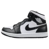 Nike Air Jordan 1 Mid "Panda"