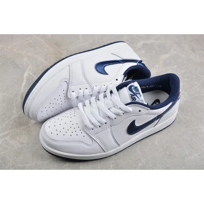 Air Jordan 1 Low Retro "85 Metallic Navy White" фото № 3