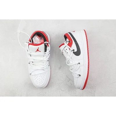 Air Jordan 1 Low "White/University Red" фото № 7 Air Jordan 1 Low "White/University Red" фото № 7