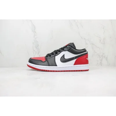 Air Jordan 1 Low "Bred Toe" фото № 2