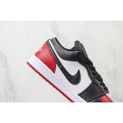 Air Jordan 1 Low "Bred Toe" фото № 3
