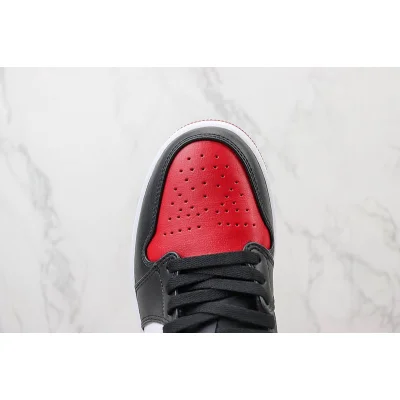 Air Jordan 1 Low "Bred Toe" фото № 4