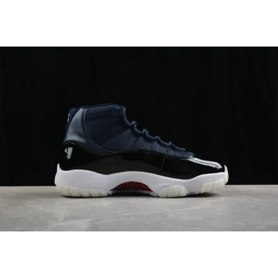 Air Jordan 11 Retro "Navy Blue/Red" фото № 7 Air Jordan 11 Retro "Navy Blue/Red" фото № 7