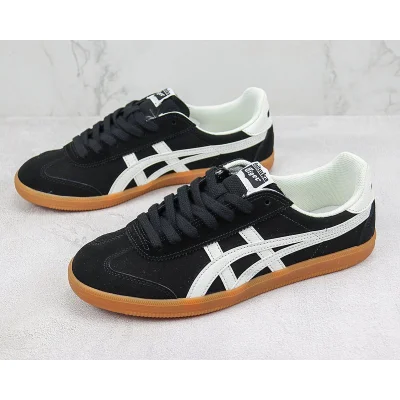 Onitsuka Tiger x Asics Tokuten "Black/White" фото № 5 Onitsuka Tiger x Asics Tokuten "Black/White" фото № 5