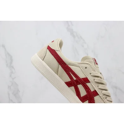 Onitsuka Tiger x Asics Tokuten "Light Beige/Red" фото № 3 Onitsuka Tiger x Asics Tokuten "Light Beige/Red" фото № 3