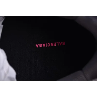 Balenciaga Track Sneaker "Retro Dad" фото № 9 Balenciaga Track Sneaker "Retro Dad" фото № 9