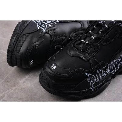 Balenciaga Triple S Sneaker "Black/White" фото № 7