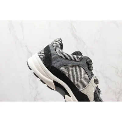 Chanel Low Top Trainer CC "Dark Grey" фото № 4