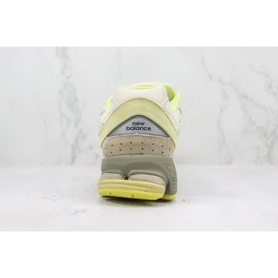 New Balance 2002R "Auralee White" фото № 9