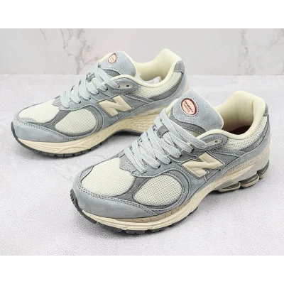 New Balance 2002R "Beige/Grey" фото № 5 New Balance 2002R "Beige/Grey" фото № 5