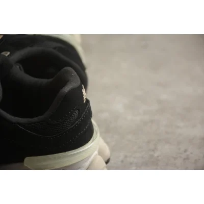 Beauty & Youth x New Balance 9060 "Black/White" фото № 9