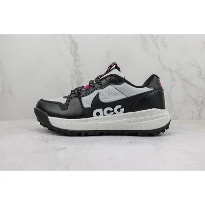 Nike ACG Lowcate "Black/Metallic/Hyper Violet" фото № 2 Nike ACG Lowcate "Black/Metallic/Hyper Violet" фото № 2