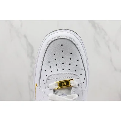 Nike Air Force 1 40th Anniversary "White/Black/Gold" фото № 4 Nike Air Force 1 40th Anniversary "White/Black/Gold" фото № 4