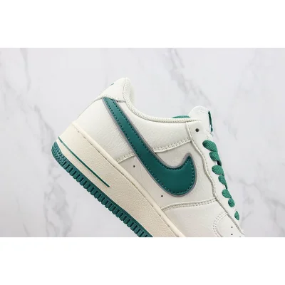 HOOPS x Nike Air Force 1 Low "Off White/Pine Green" фото № 3
