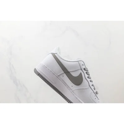 Nike Air Force 1 Low "Silver" фото № 3 Nike Air Force 1 Low "Silver" фото № 3