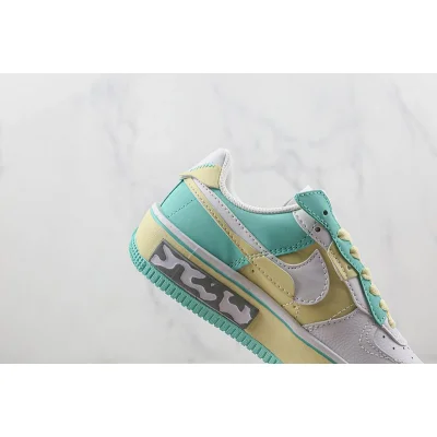 Nike Air Force 1 Low "Fontanka/Green Glow" фото № 3