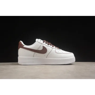 Nike Air Force 1 "Brown/White" фото № 2 Nike Air Force 1 "Brown/White" фото № 2