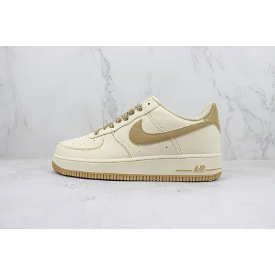 Nike Air Force 1 Low "Rice White/Light BeigeSail" фото № 2 Nike Air Force 1 Low "Rice White/Light BeigeSail" фото № 2