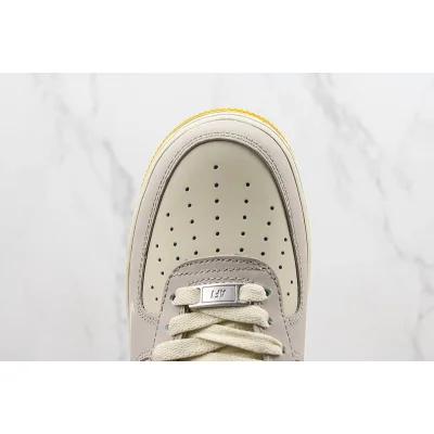 Bape x Undefeated x Nike Air Force 1 Low "Mi White Grey Camouflage" фото № 4