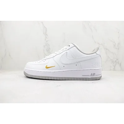 Nike Air Force 1 Low "40th Anniversary/White/Light Grey/Gold" фото № 2 Nike Air Force 1 Low "40th Anniversary/White/Light Grey/Gold" фото № 2