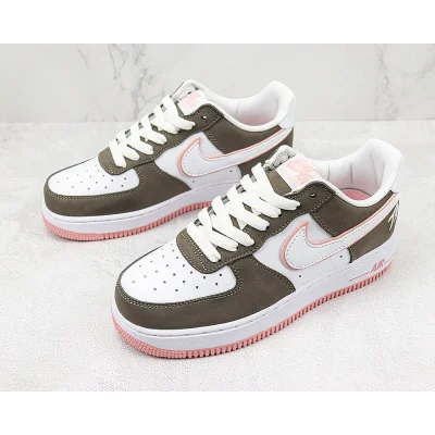 Terror Squad x Nike Air Force 1 Low "Brown/Dusty Pink/White" фото № 5 Terror Squad x Nike Air Force 1 Low "Brown/Dusty Pink/White" фото № 5