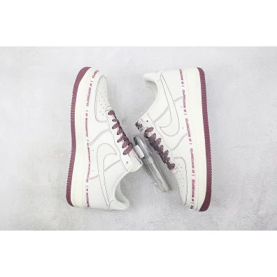 Undefeated x Nike Air Force 1 Low "Wine/Red" фото № 7