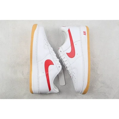 Nike Air Force 1 Low Retro "Color of the Month/University Red" фото № 7 Nike Air Force 1 Low Retro "Color of the Month/University Red" фото № 7