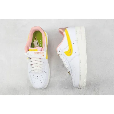 Nike Air Force 1 Low "Mini Mama" фото № 6