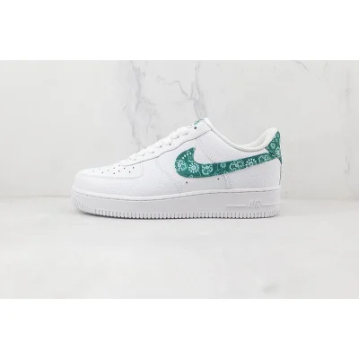 Nike Air Force 1 Low "White/Green Paisley" фото № 2 Nike Air Force 1 Low "White/Green Paisley" фото № 2