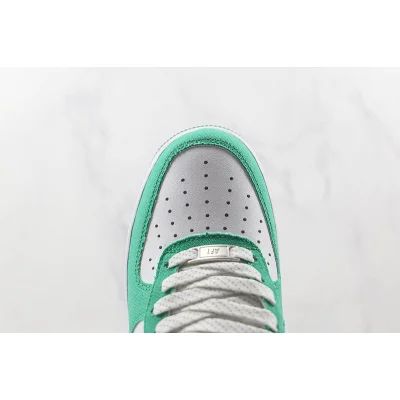 Nike Air Force 1 Low "Menthol Green" фото № 4 Nike Air Force 1 Low "Menthol Green" фото № 4