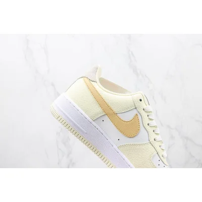 Nike Air Force 1 Low "Coconut Milk" фото № 3 Nike Air Force 1 Low "Coconut Milk" фото № 3