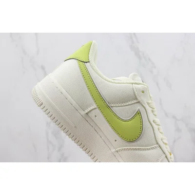 Nike Air Force 1 Low "Cream/Metallic Gold/Green" фото № 3