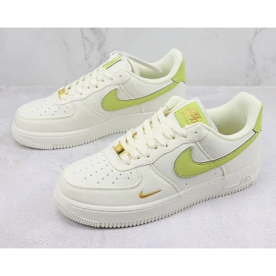 Nike Air Force 1 Low "Cream/Metallic Gold/Green" фото № 5