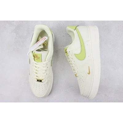 Nike Air Force 1 Low "Cream/Metallic Gold/Green" фото № 7