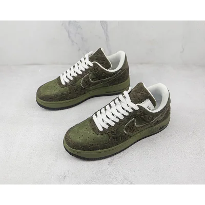Louis Vuitton x Nike Air Force 1 Low "Brown/Green" фото № 5