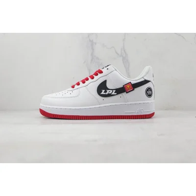 Nike Air Force 1 07 Low "White/Wine Red/Black" фото № 2 Nike Air Force 1 07 Low "White/Wine Red/Black" фото № 2