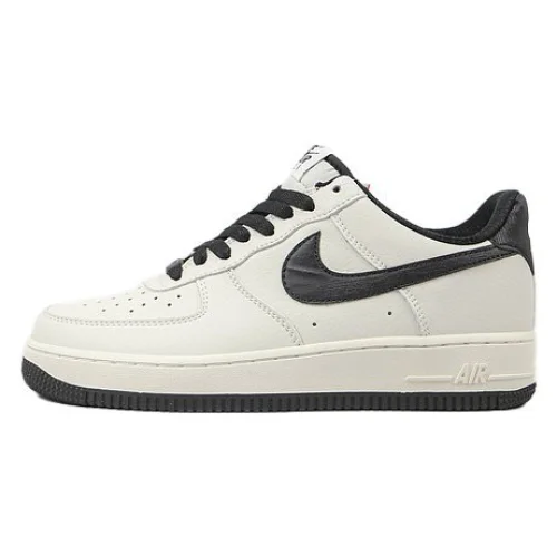 Nike Air Force 1 07 Low "White/Black"