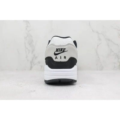 Nike Air Max 1 "Core Black/Grey/Red" фото № 9 Nike Air Max 1 "Core Black/Grey/Red" фото № 9