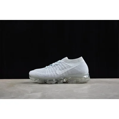 Nike Air VaporMax "White Christmas" фото № 2