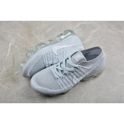 Nike Air VaporMax "White Christmas" фото № 6