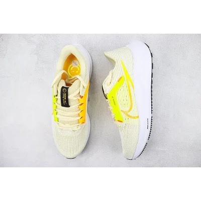 Nike Air Zoom Pegasus 40 "Light&Strike Yellow" фото № 6