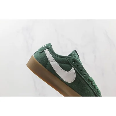 Nike SB Blazer Low GT "Green Gum" фото № 4