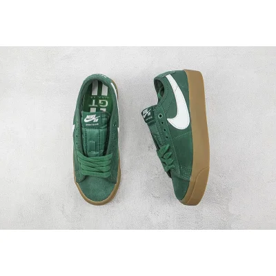 Nike SB Blazer Low GT "Green Gum" фото № 7