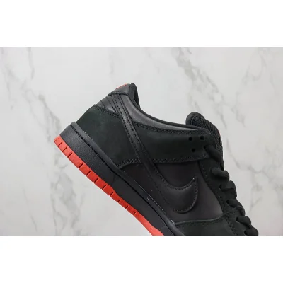 Jeff Staple x Nike Dunk Low "Black Pigeon" фото № 3