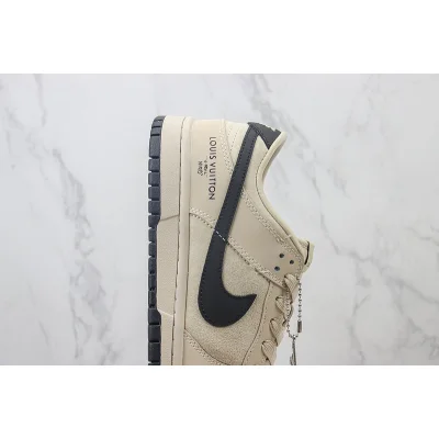 Louis Vuitton x Nike Dunk Low "Pale Oyster/Black" фото № 3 Louis Vuitton x Nike Dunk Low "Pale Oyster/Black" фото № 3