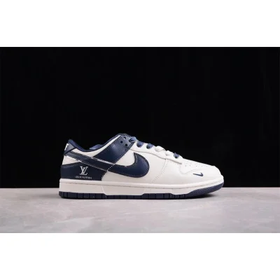 Louis Vuitton x Nike SB Dunk Low "Dark Blue" фото № 6
