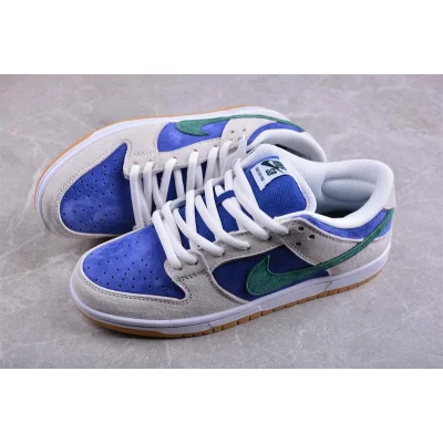 Nike SB Dunk Low "Hyper Royal/Malachite" фото № 3