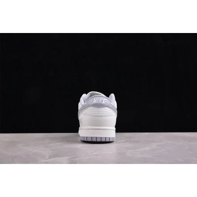 Nike Dunk Low "White/Gray/NYC" фото № 2 Nike Dunk Low "White/Gray/NYC" фото № 2
