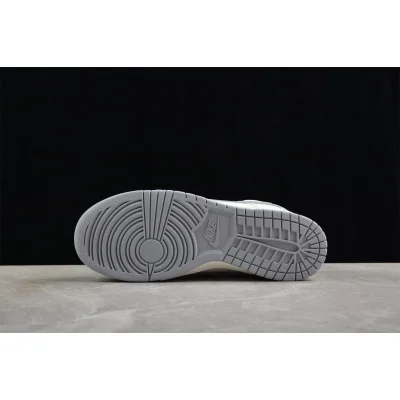 Nike SB Dunk Low Fragment Design "White/Grey" фото № 4
