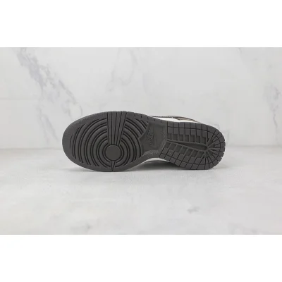 Otomo Katsuhiro x Nike SB Dunk Low "Old Brown" фото № 9